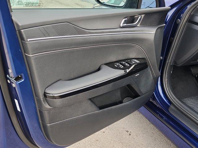 new 2026 Kia K5 car, priced at $30,160