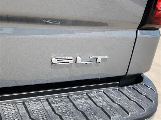 new 2025 GMC Sierra 1500 car, priced at $54,325