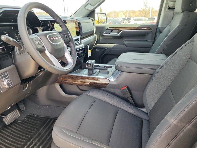 new 2025 GMC Sierra 1500 car, priced at $54,400