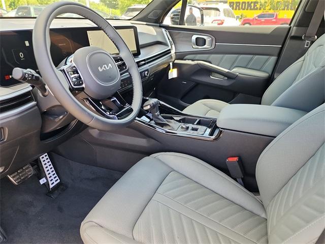 new 2025 Kia Sorento car, priced at $43,320