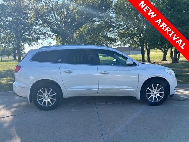 used 2016 Buick Enclave car, priced at $9,500