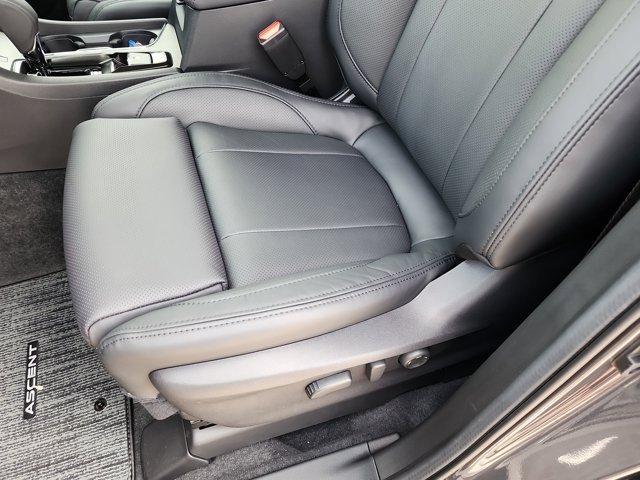 new 2025 Subaru Ascent car, priced at $51,522