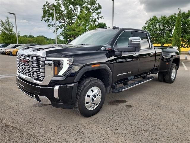 new 2025 GMC Sierra 3500 car, priced at $85,360