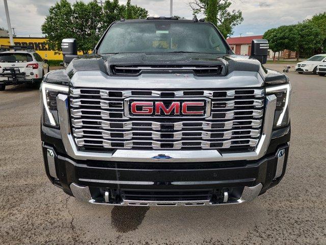 new 2025 GMC Sierra 3500 car, priced at $87,317