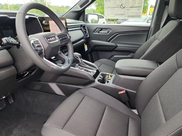 new 2025 GMC Canyon car, priced at $43,835
