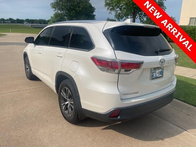 used 2016 Toyota Highlander car, priced at $20,000