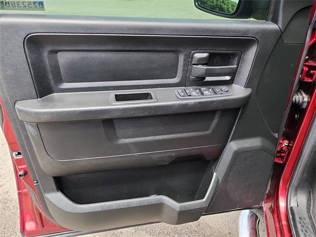 used 2019 Ram 1500 Classic car, priced at $19,000