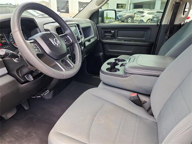 used 2019 Ram 1500 Classic car, priced at $19,000