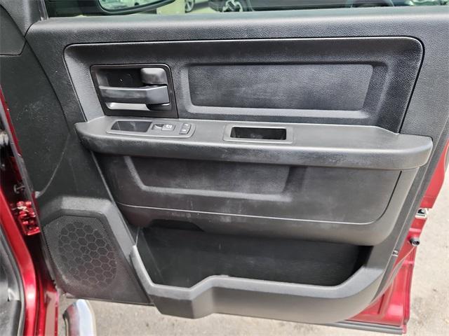 used 2019 Ram 1500 Classic car, priced at $19,000