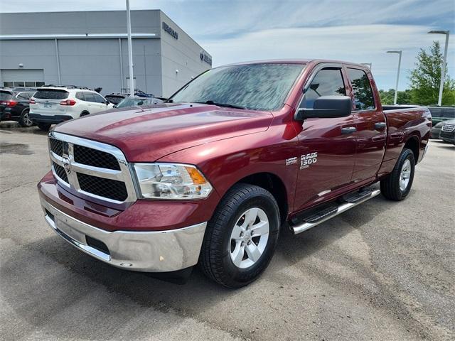 used 2019 Ram 1500 Classic car, priced at $19,000
