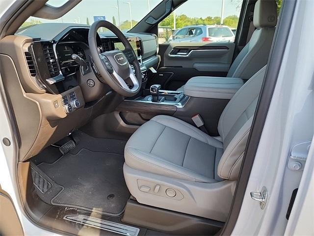 new 2025 GMC Sierra 1500 car, priced at $62,175