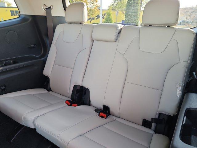 new 2025 Kia Telluride car, priced at $40,757