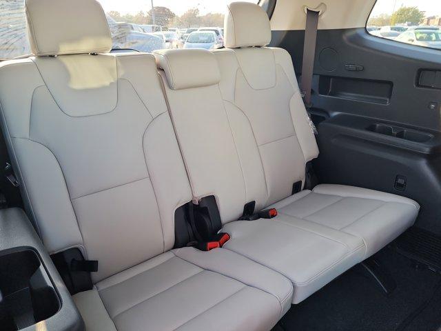 new 2025 Kia Telluride car, priced at $40,757