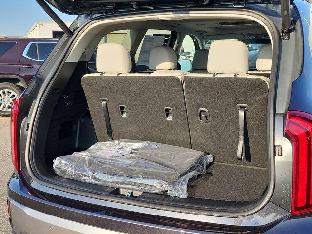 new 2025 Kia Telluride car, priced at $40,757