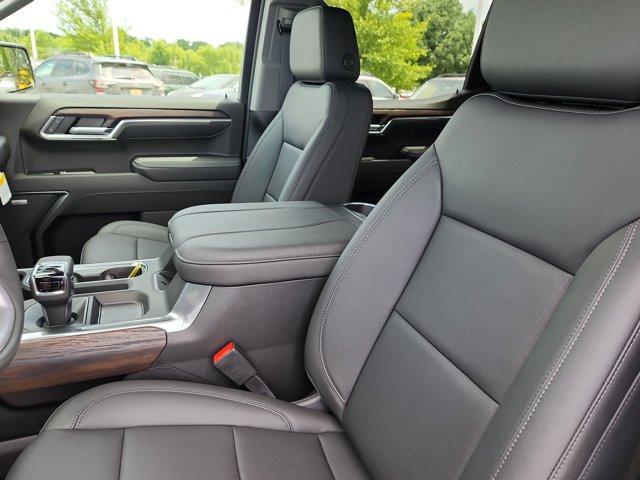 new 2025 GMC Sierra 1500 car, priced at $53,150