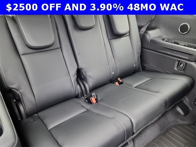 new 2025 Subaru Ascent car, priced at $52,669