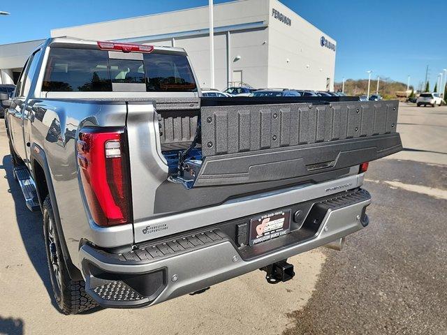 new 2025 GMC Sierra 3500 car, priced at $82,998