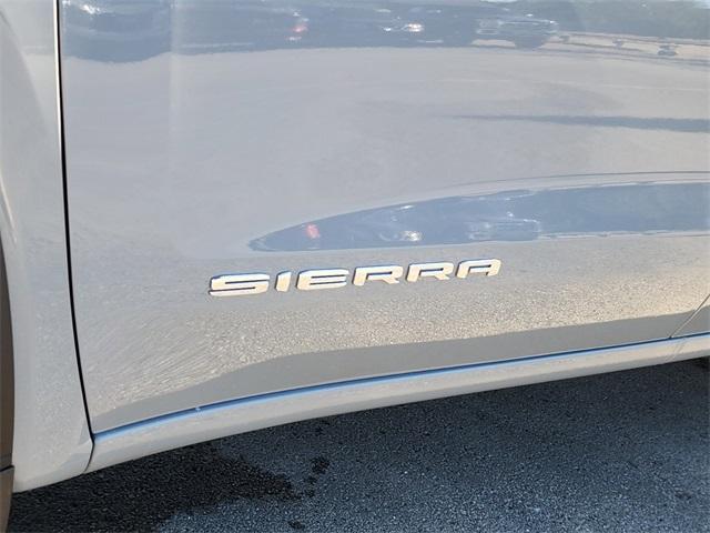 new 2025 GMC Sierra 1500 car, priced at $45,145