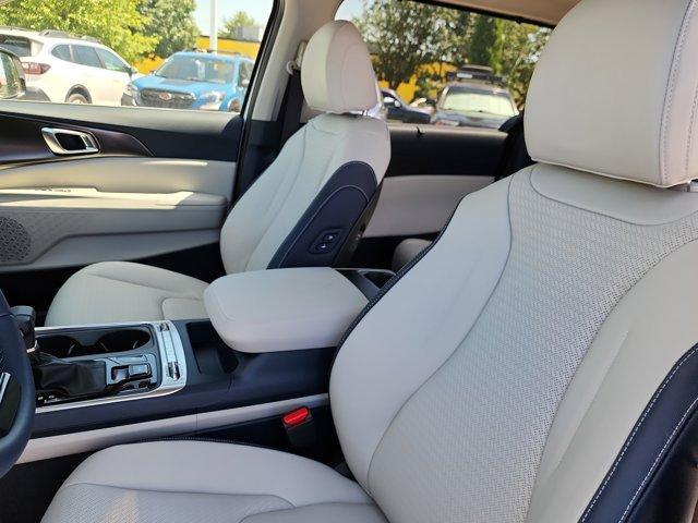 new 2026 Kia Carnival car, priced at $50,621