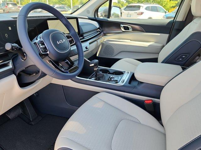 new 2026 Kia Carnival car, priced at $50,621