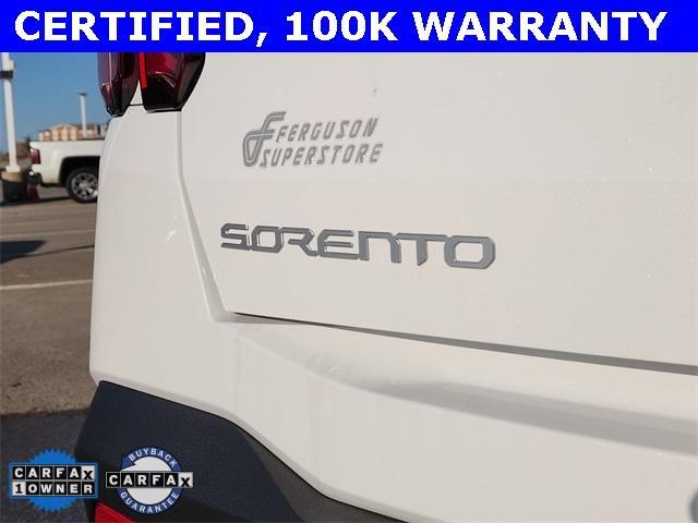 used 2025 Kia Sorento car, priced at $29,000