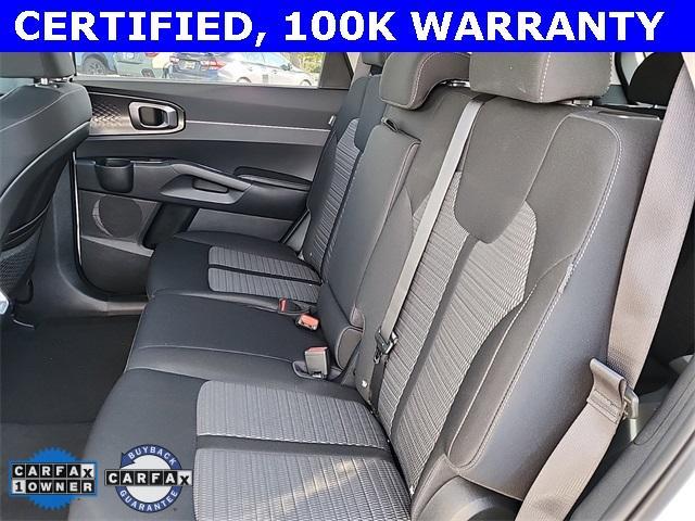 used 2025 Kia Sorento car, priced at $29,000