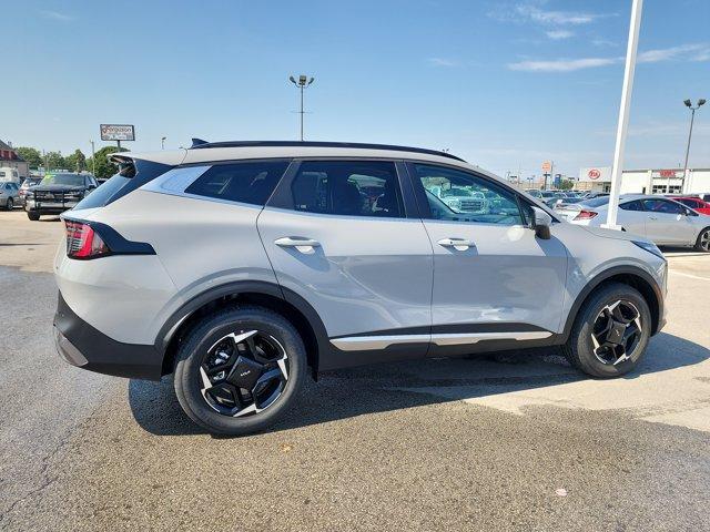 new 2026 Kia Sportage car, priced at $32,180