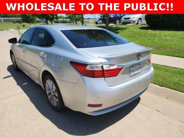 used 2013 Lexus ES 300h car, priced at $9,500