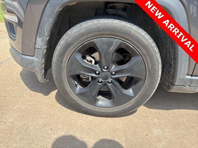 used 2020 Jeep Compass car, priced at $15,000