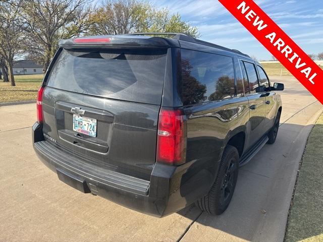 used 2017 Chevrolet Suburban car, priced at $26,000