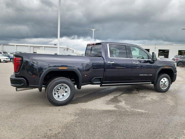 new 2025 GMC Sierra 3500 car, priced at $86,860
