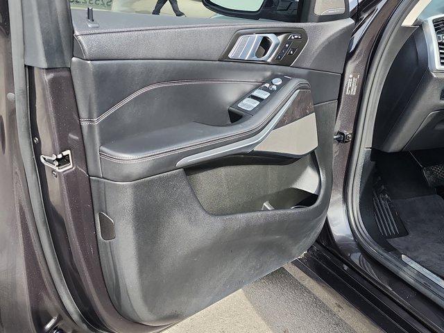 used 2021 BMW X7 car, priced at $33,000