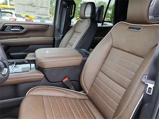 new 2025 GMC Yukon car, priced at $102,610