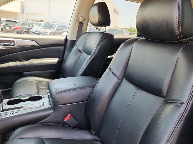 used 2020 Nissan Pathfinder car, priced at $18,000