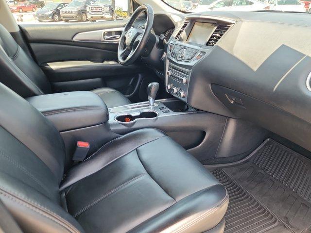 used 2020 Nissan Pathfinder car, priced at $18,000