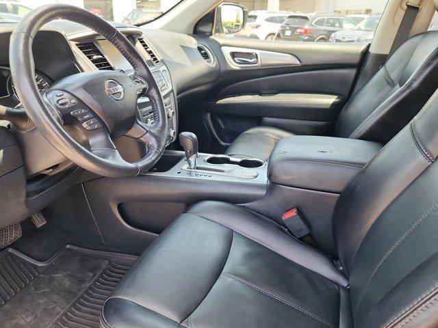 used 2020 Nissan Pathfinder car, priced at $18,000