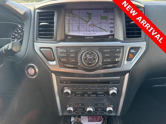 used 2020 Nissan Pathfinder car, priced at $20,000
