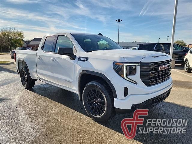 new 2025 GMC Sierra 1500 car, priced at $43,990