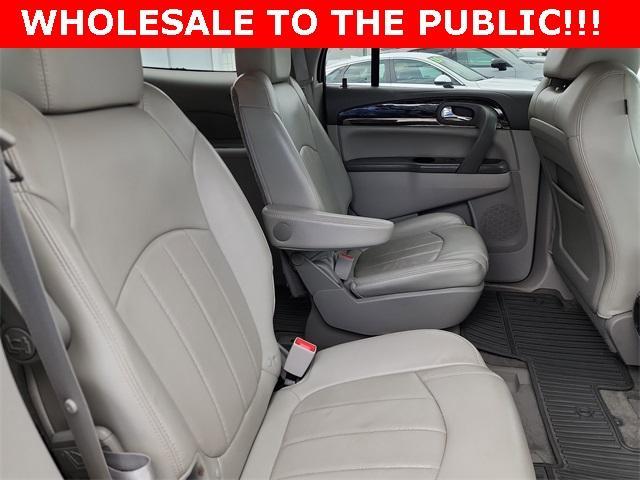 used 2014 Buick Enclave car, priced at $6,000