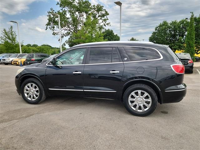 used 2014 Buick Enclave car, priced at $6,000