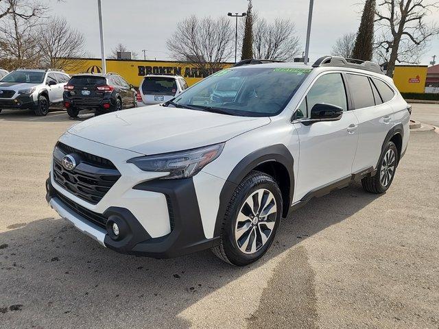 used 2025 Subaru Outback car, priced at $35,000