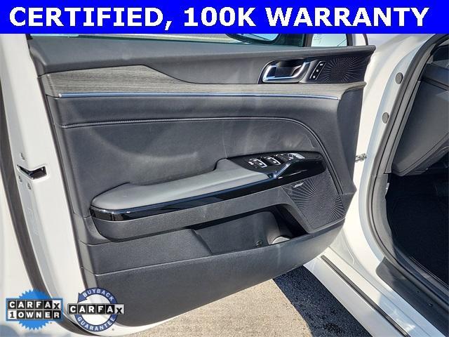 used 2025 Kia K5 car, priced at $29,000