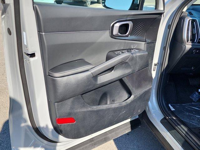 new 2026 Kia Sorento car, priced at $37,674