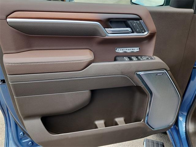new 2025 GMC Sierra 1500 car, priced at $65,895