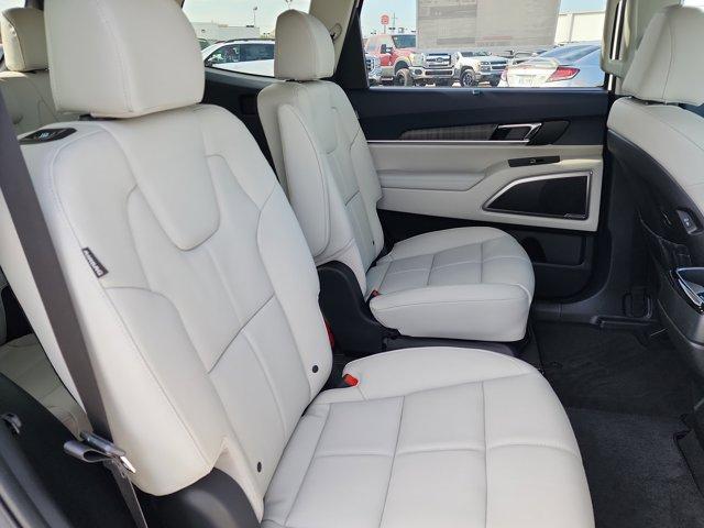 new 2025 Kia Telluride car, priced at $44,157