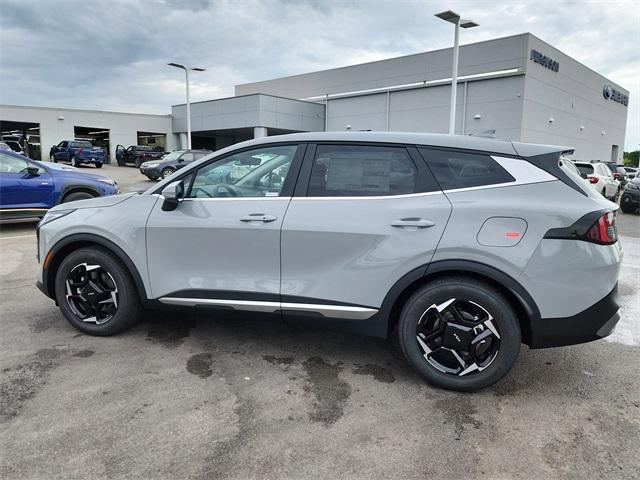 new 2026 Kia Sportage car, priced at $28,732