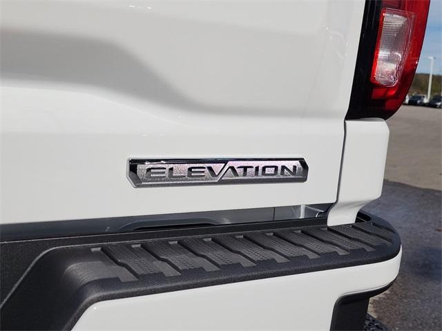 new 2024 GMC Sierra 1500 car, priced at $43,845