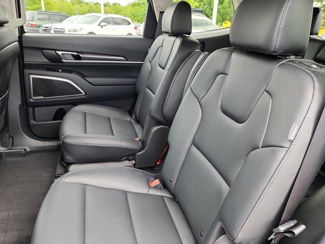 new 2025 Kia Telluride car, priced at $38,597