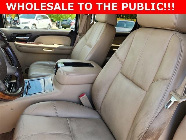 used 2009 GMC Yukon XL car, priced at $5,500