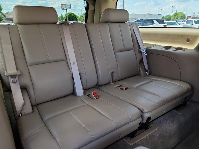 used 2009 GMC Yukon XL car, priced at $7,000